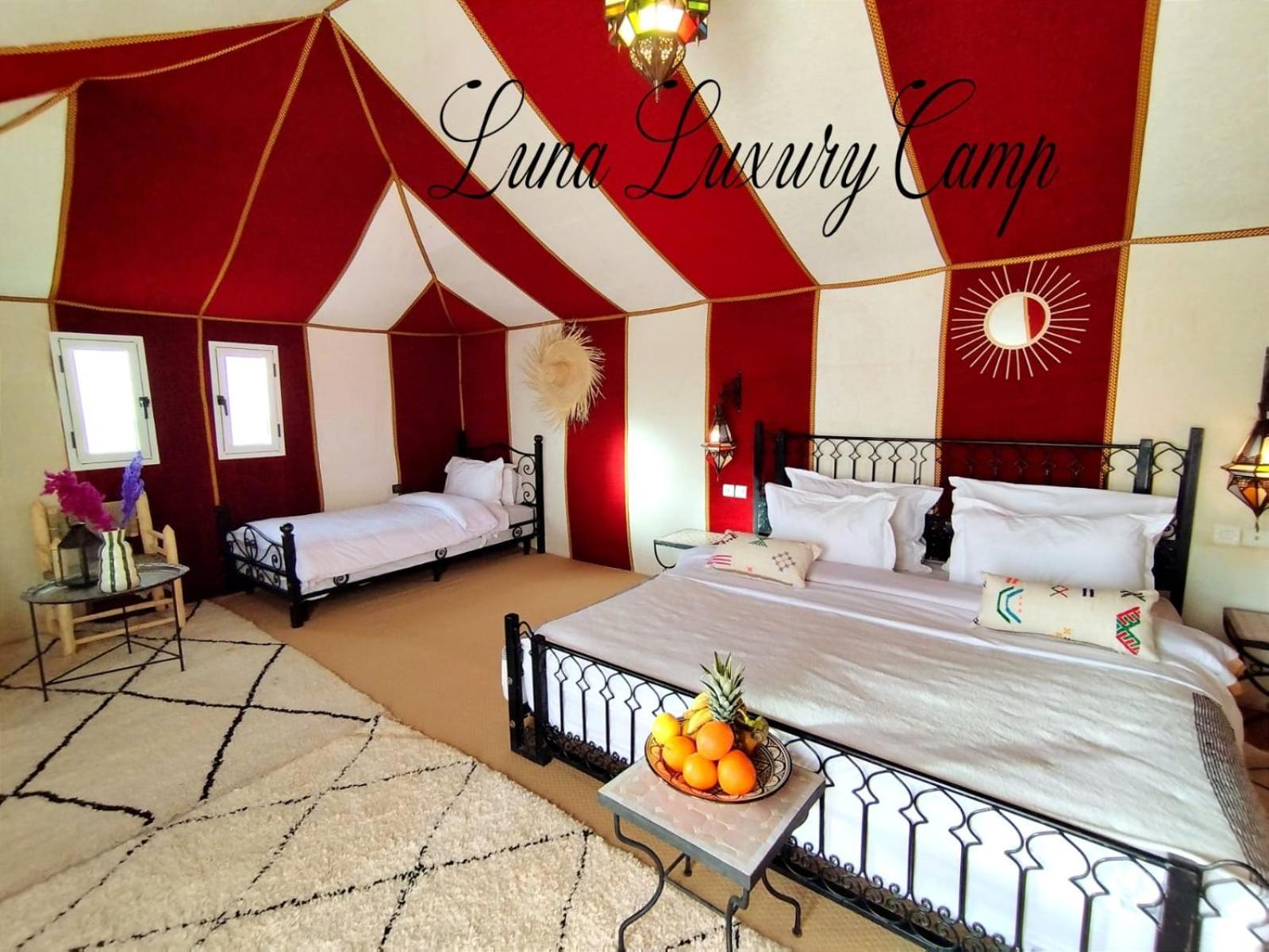 Hotel Luna Luxury Camp Merzouga Esterno foto